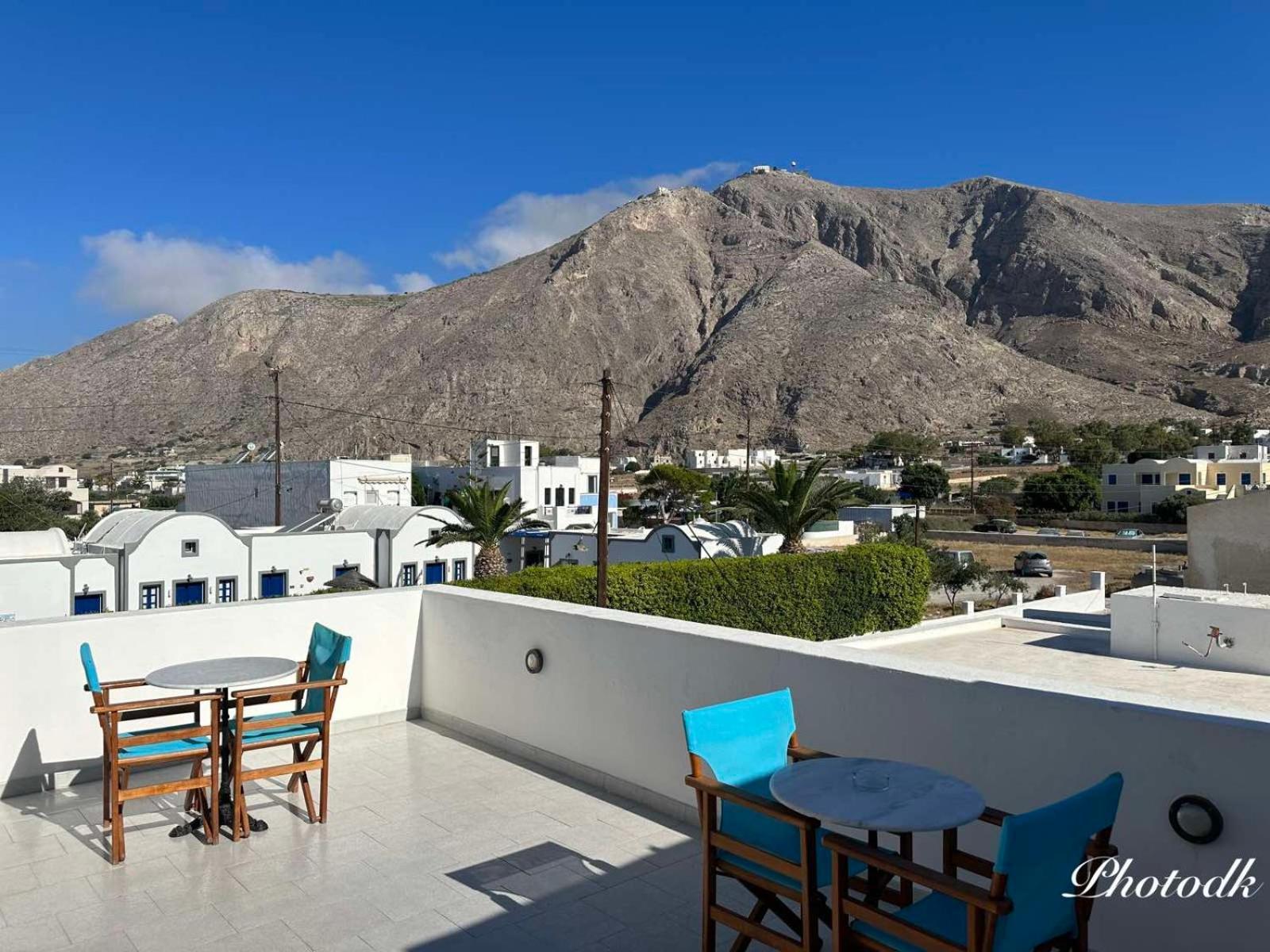Santa Barbara Hotell Períssa Eksteriør bilde