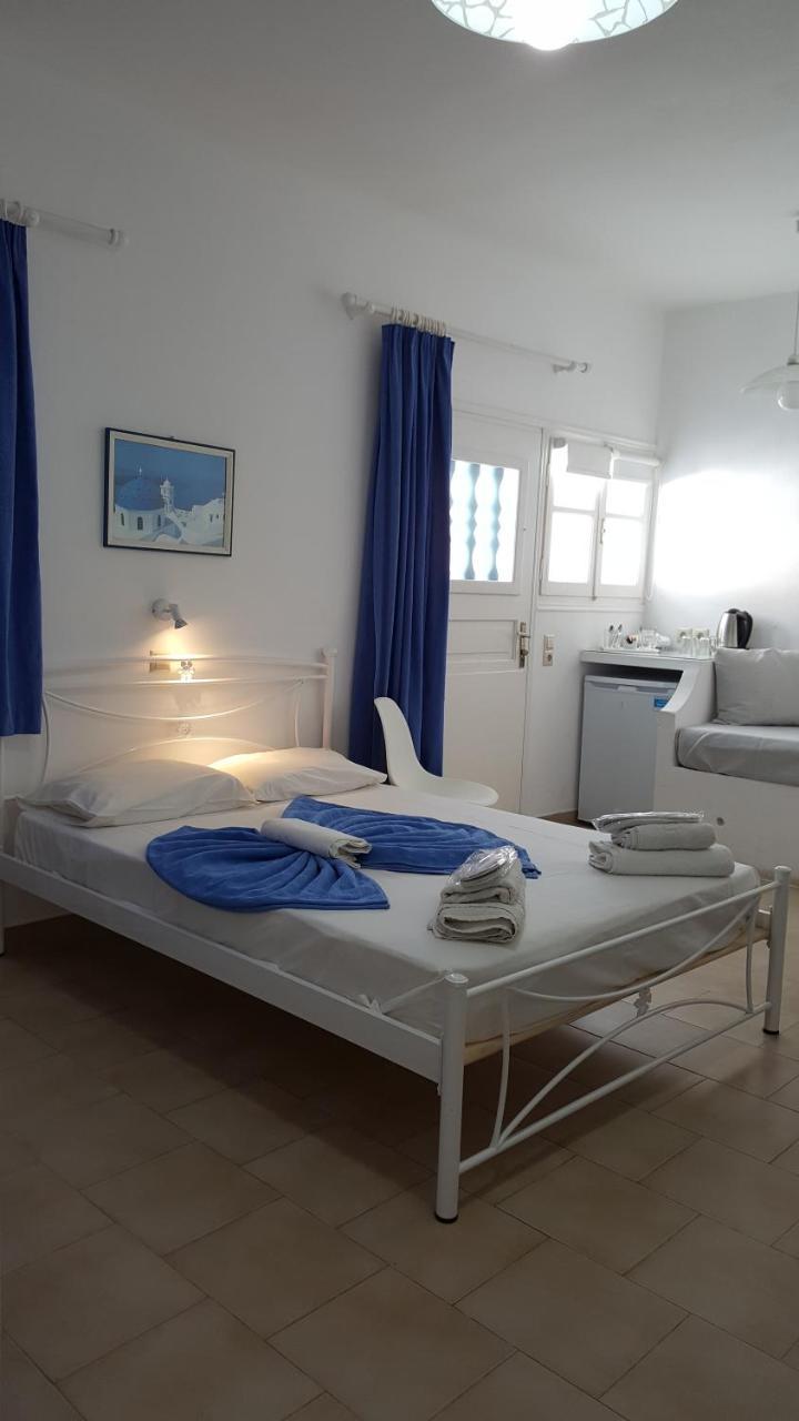 Santa Barbara Hotell Períssa Rom bilde